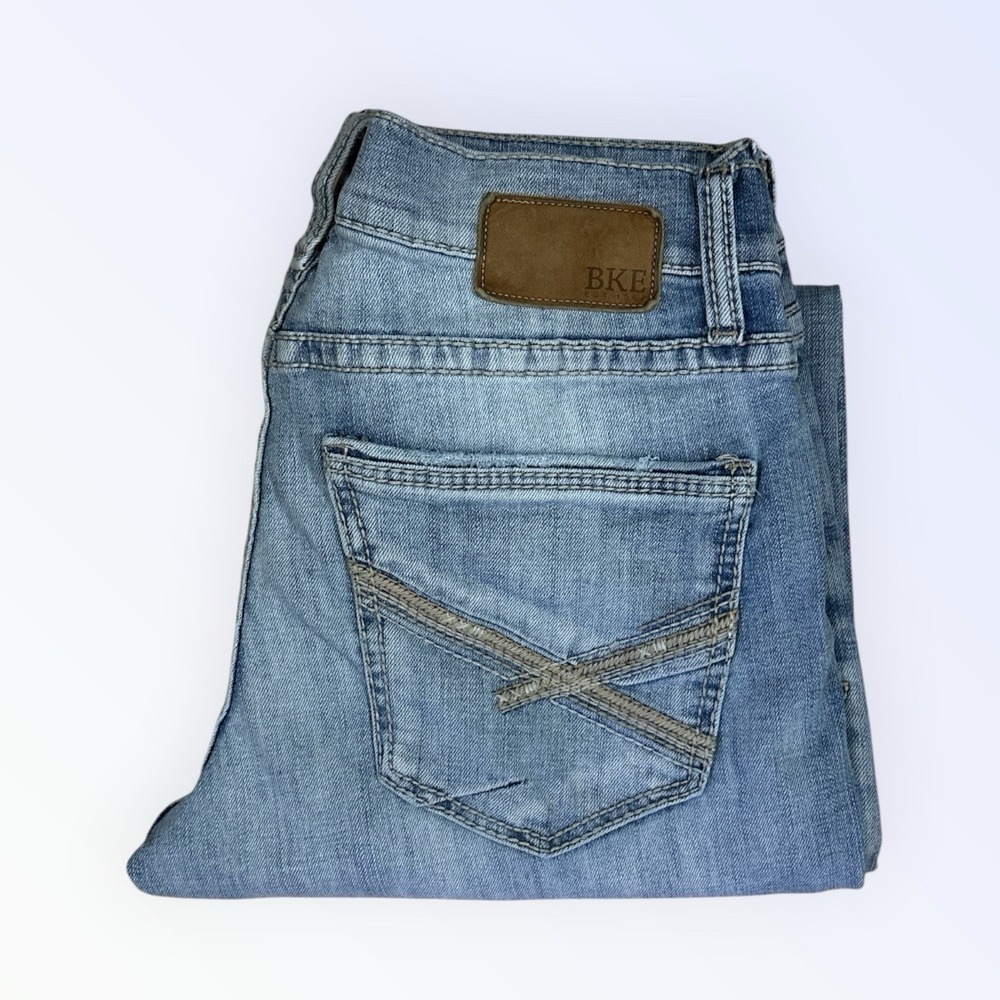BKE Jake Men's Straight Fit Light Wash Blue Denim Jeans 5-Pocket Logo 31